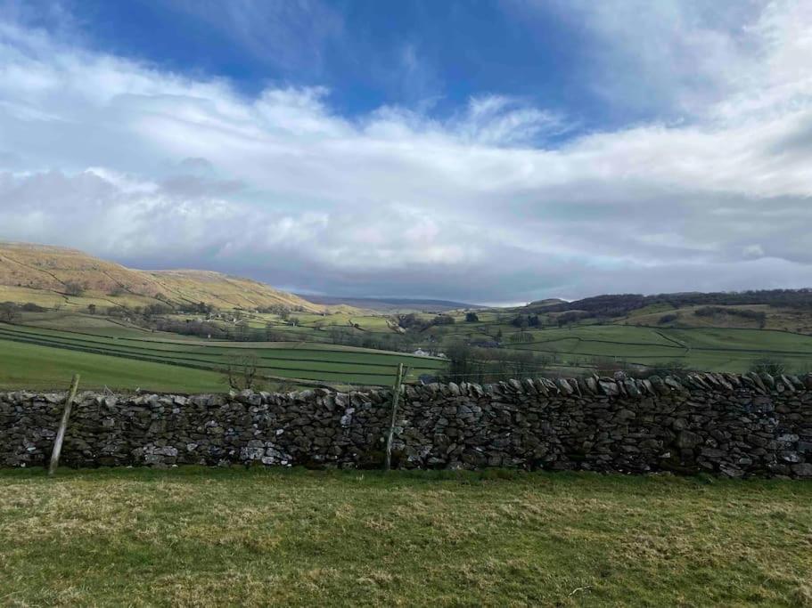 Charming Dog-Friendly Yorkshire Dales Cottage, Austwick Exterior photo