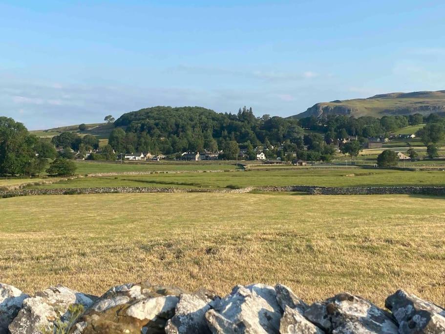 Charming Dog-Friendly Yorkshire Dales Cottage, Austwick Exterior photo